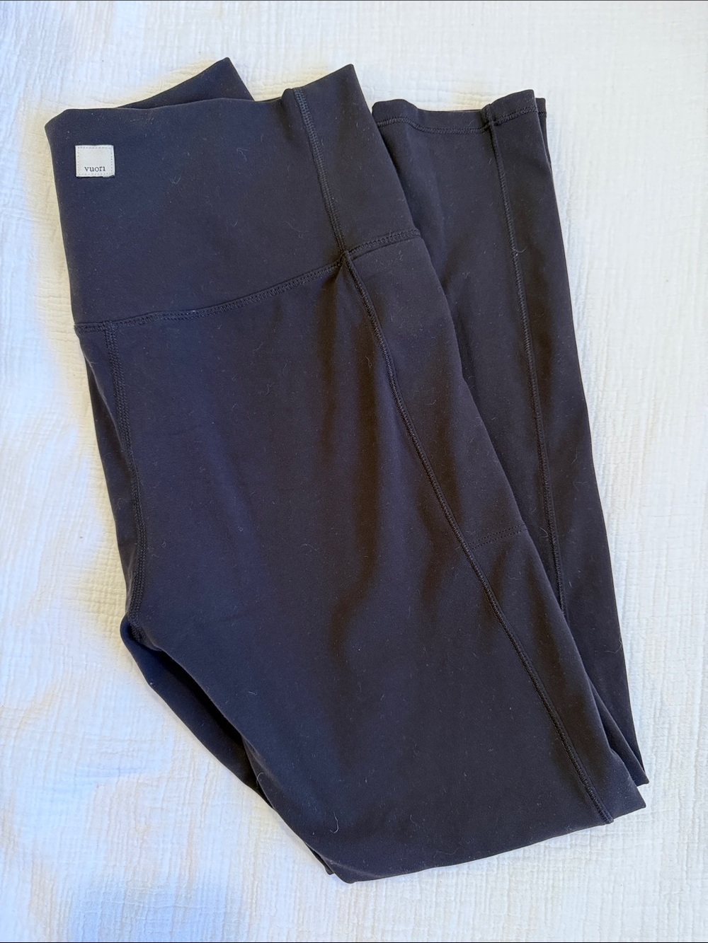 Vuori High-Waist Yoga Leggings with Pockets